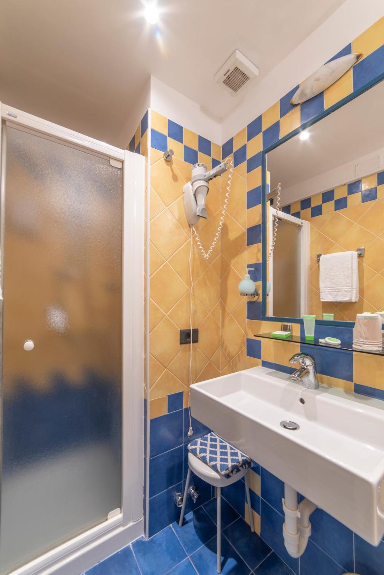 Hotel Dependance Pesce D'Oro Verbania Exteriér fotografie