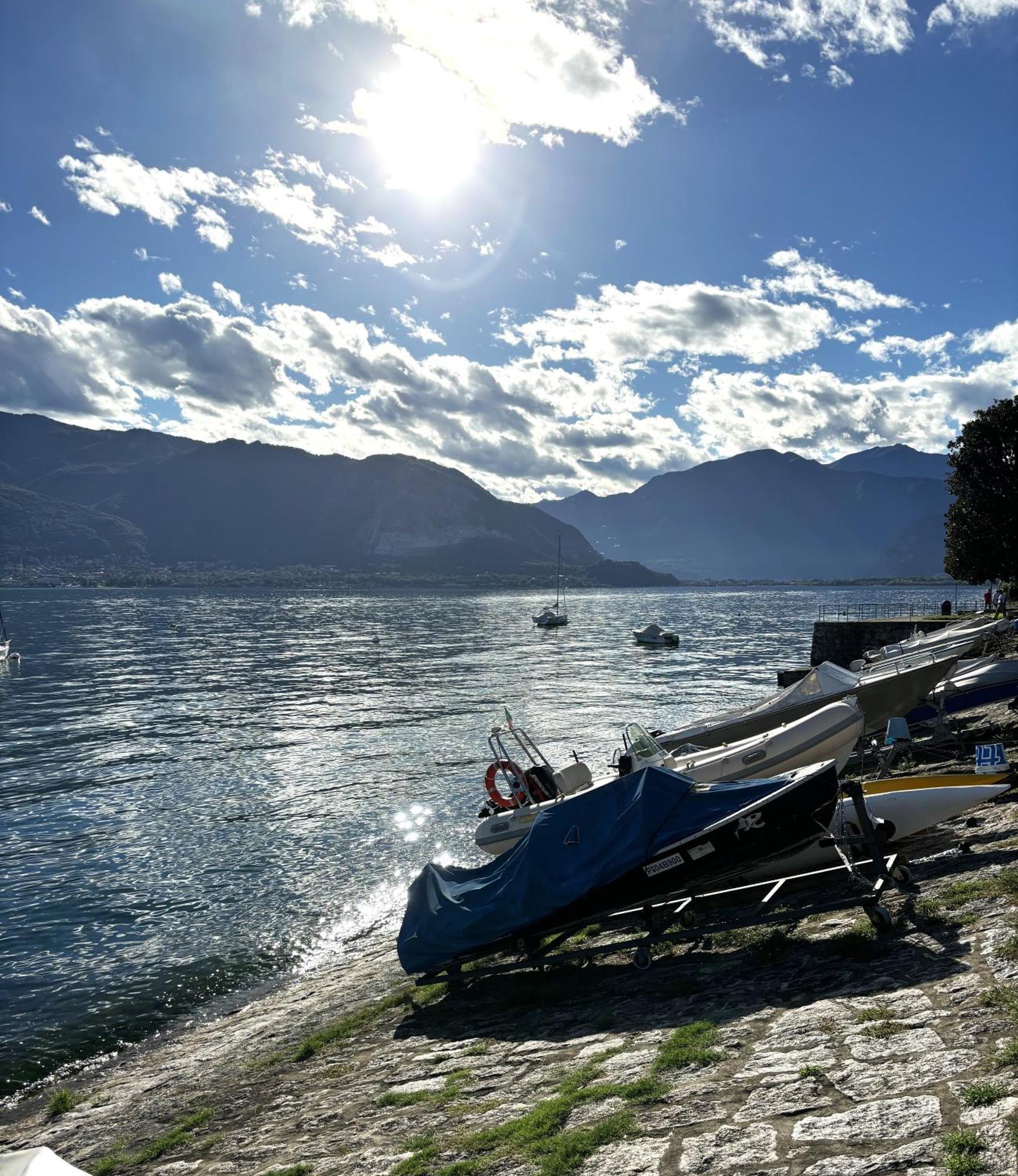 Hotel Dependance Pesce D'Oro Verbania Exteriér fotografie